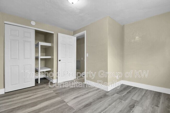 Building Photo - 1794 Genessee Ave