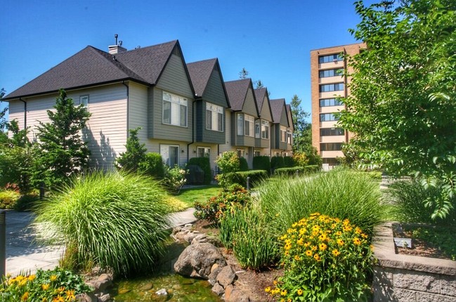 Building Photo - Anthem Park at Uptown Village