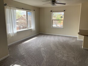 Building Photo - Charming Two Bedroom Apartment in the Heart of Reno
