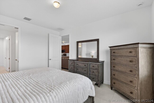 Building Photo - 13570 Starkissed Ln