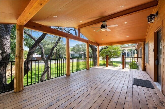 Building Photo - 1300 Lipan Trail