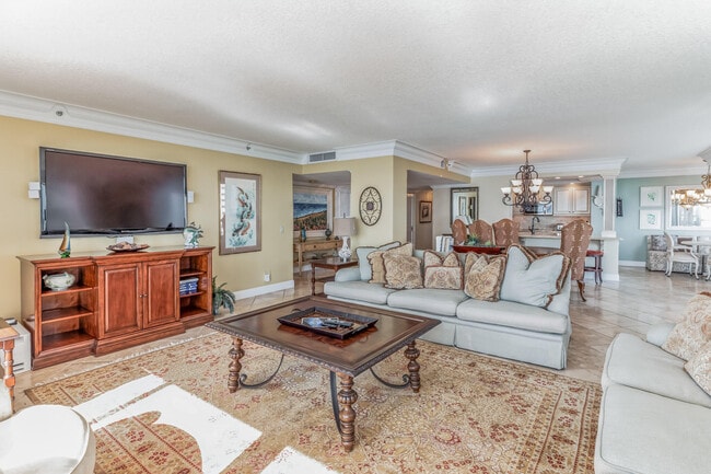 Building Photo - 4000 N Ocean Dr
