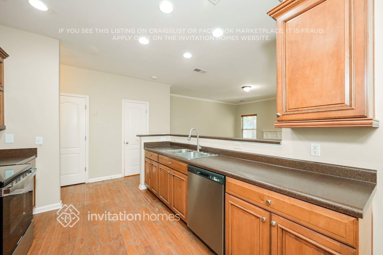 Building Photo - 2210 Arnold Mill Rd NW