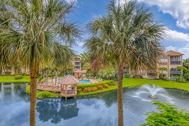 Building Photo - 500 Uno Lago Dr
