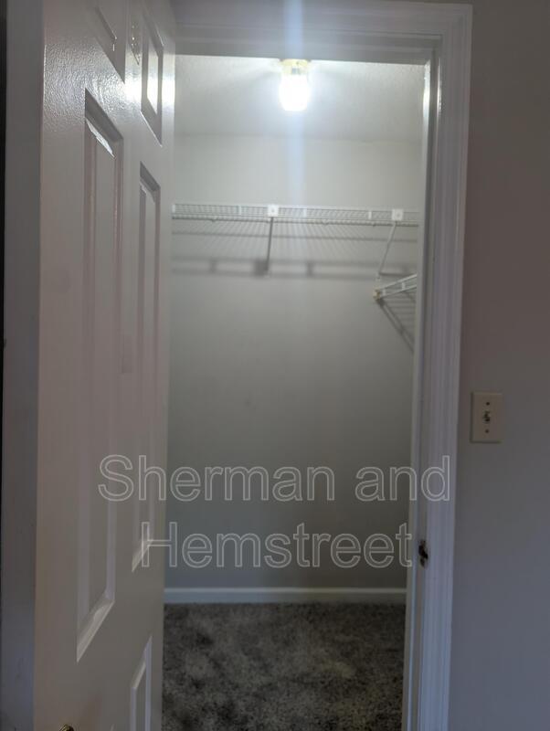 Building Photo - 2139 Holt St