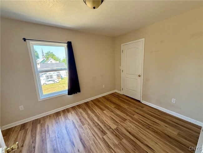 Building Photo - 222 Academy St