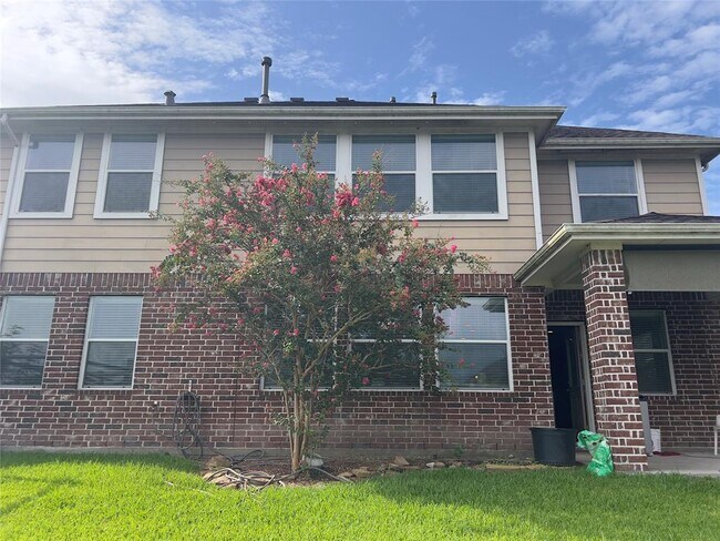 Building Photo - 3930 Medici Ct