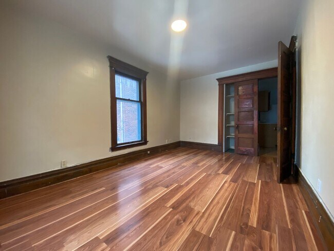 Building Photo - 743 Academy St