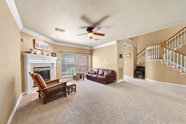 Building Photo - 3719 Emerald Falls Dr