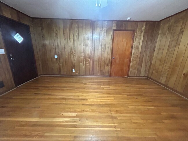 Building Photo - 1217 B Suber Street, Columbia, SC 29205