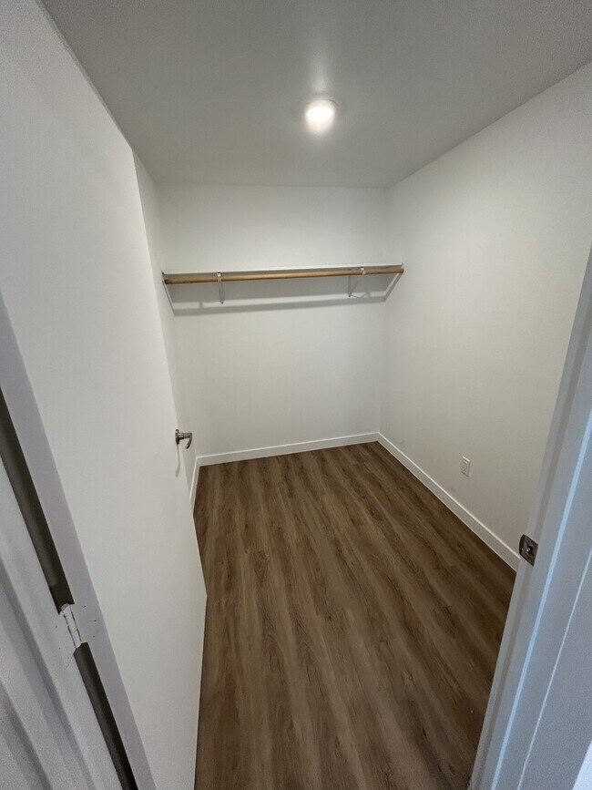 Floorplan - 11630-11640 S Main St (110 E. 116th St)