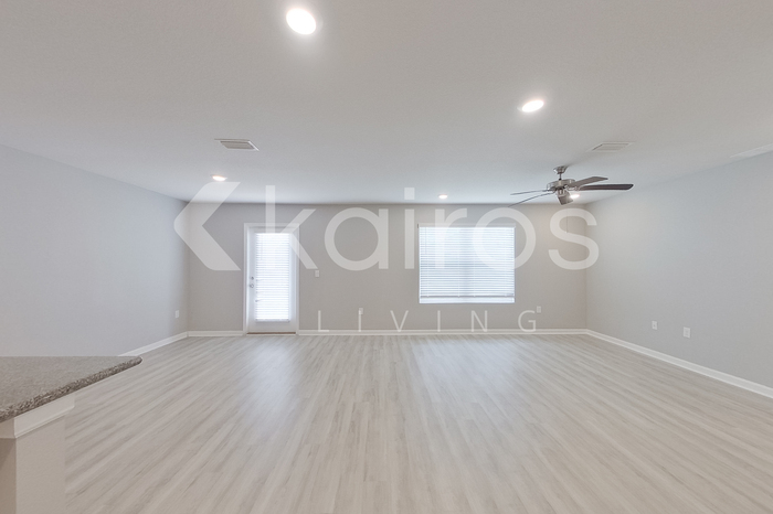 Building Photo - 131 Swallowtail Ln