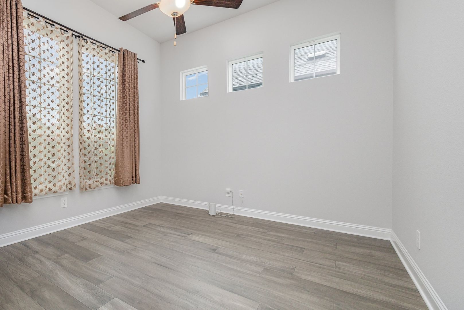 Building Photo - 4543 Stone Valley Trl