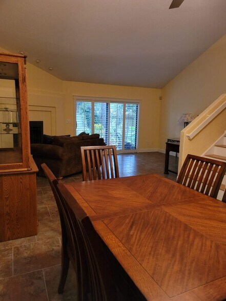 Building Photo - 1154 W Winged Foot Cir