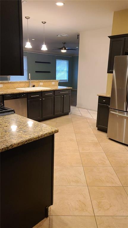Building Photo - 1110 Fossil Cove