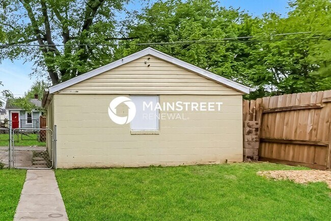 Building Photo - 3 Bedroom Pet-Friendly Home in Louisville,...