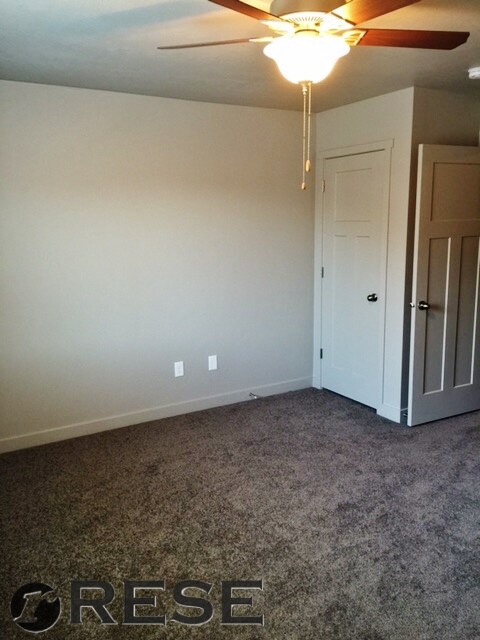 Building Photo - Awesome Vineyard THouse w attached one car garage