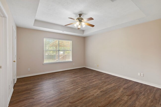 Building Photo - MAY MOVE IN!  3 Bed, 2 Bath Home in Bryan Available Now!