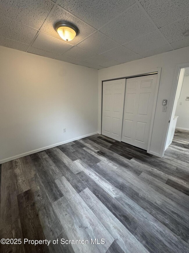 Building Photo - 100 N Van Buren Ave