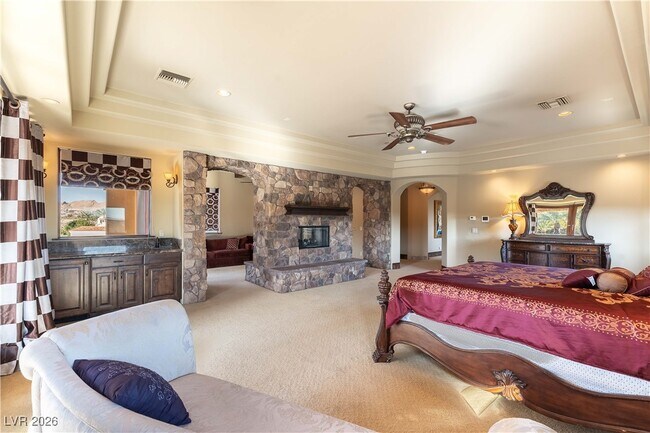 Building Photo - 15 Vía Lido