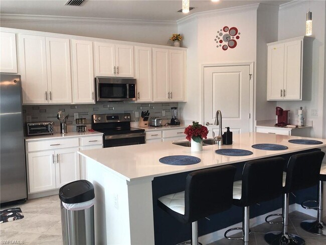Building Photo - 6023 Ellerston Way
