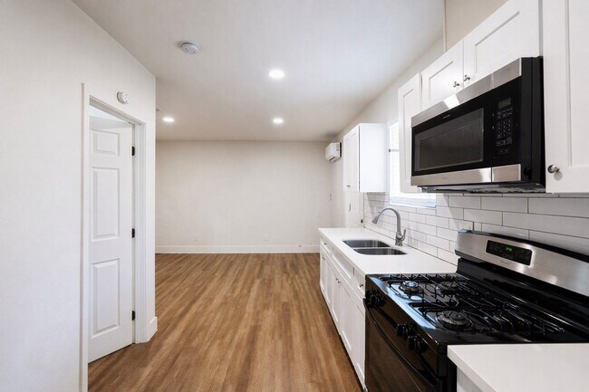 Building Photo - 10637 Sagittarius Dr