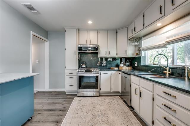 Building Photo - 407 E Broad St