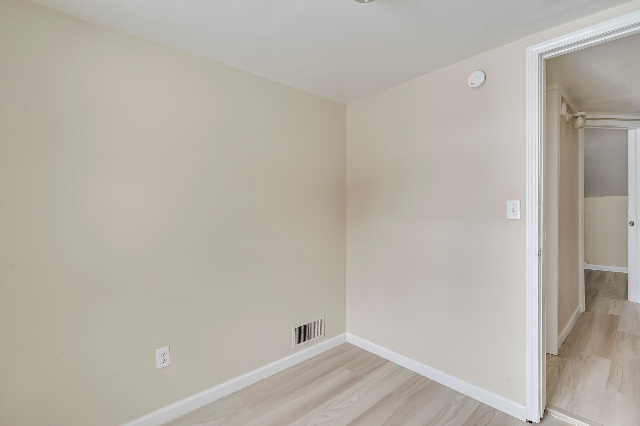 Building Photo - 514 Francis St