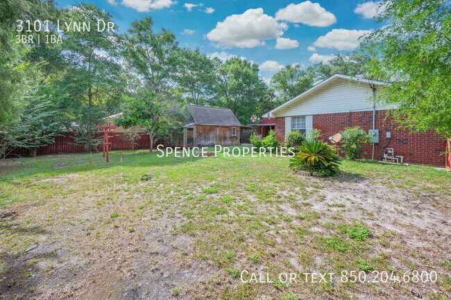 Building Photo - 3101 Lynn Dr