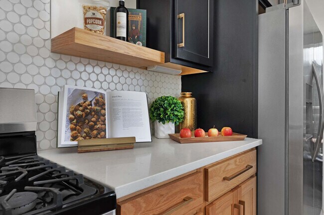 Building Photo - 911 Ramsey St