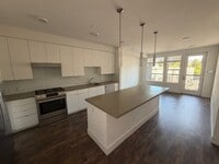 Building Photo - $2,695 / 1 BR - STYLISH & CONVENIENT HOME IN THE HEART OF FREMONT!