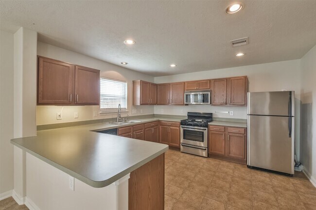 Building Photo - 7934 Blue Wahoo Ln