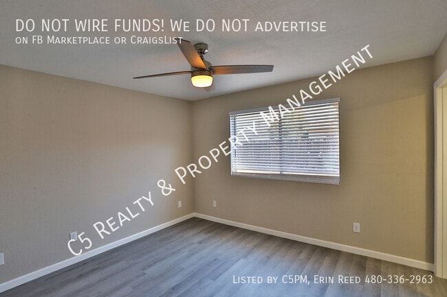 Building Photo - 732 E Hampton Ave