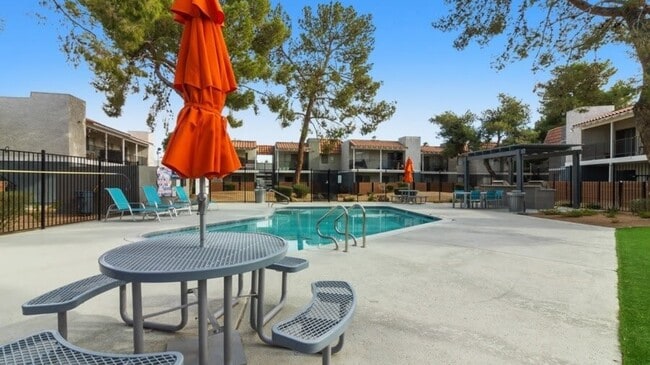 Building Photo - 6255 W Tropicana Ave