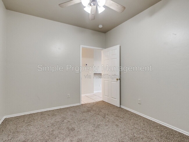 Building Photo - 14625 Gilbert St