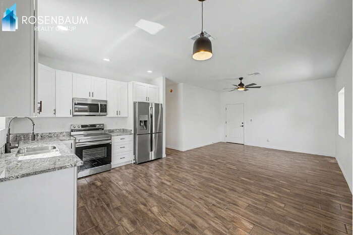 Building Photo - 2956 N Richey Blvd