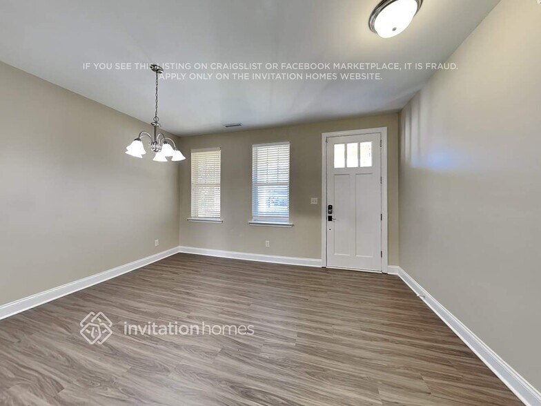 Building Photo - 60 Crest Cir