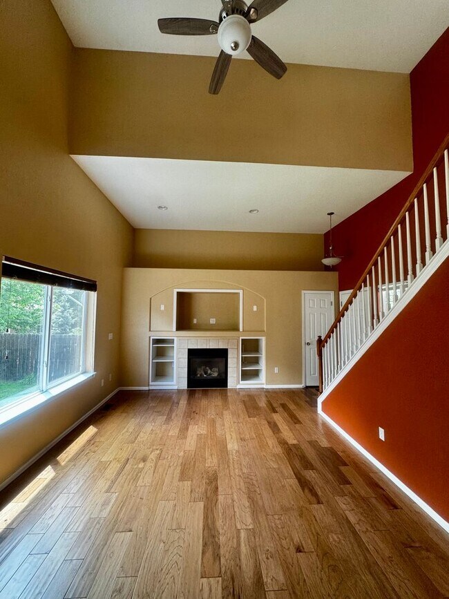Building Photo - 3 Bedroom Home with Basement in Stetson Hills