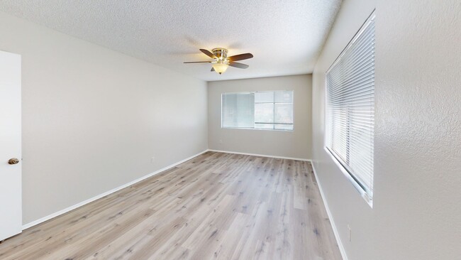 Building Photo - Coming Soon! 2/1.5 bath Condo for rent in ...