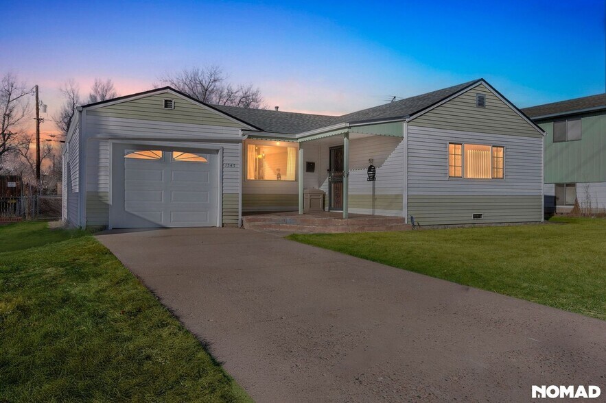 Building Photo - 1343 S Irving St