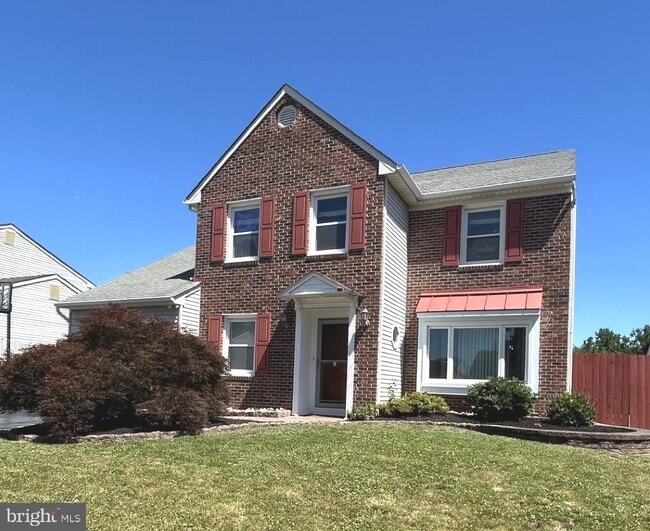 Building Photo - 1321 Butterfield Ln