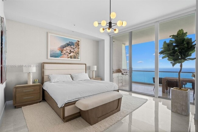 Building Photo - 18501 Collins Ave
