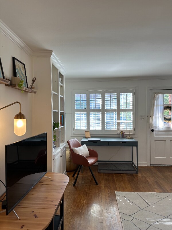 Building Photo - 618 S Pitt St