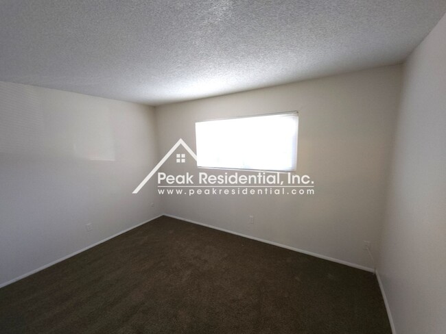 Building Photo - Marysville6042