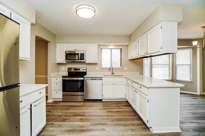 Building Photo - 9972 Granden St