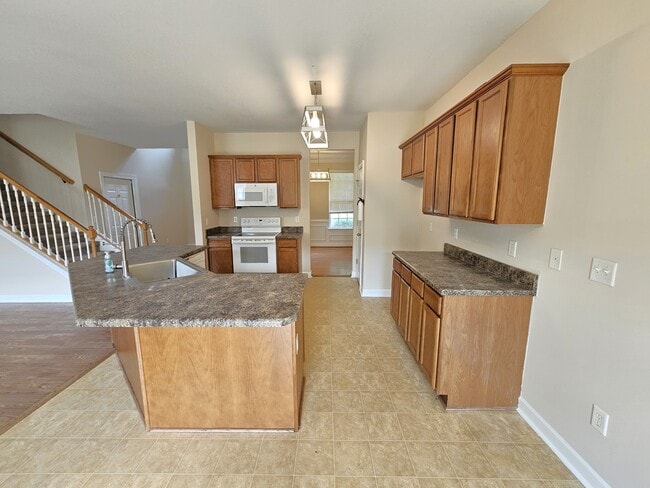 Building Photo - 232 Worcester Ln