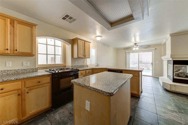 Building Photo - 7553 Treasure Chest St