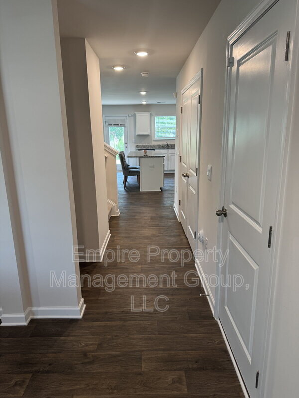 Building Photo - 261 Carrington Dr