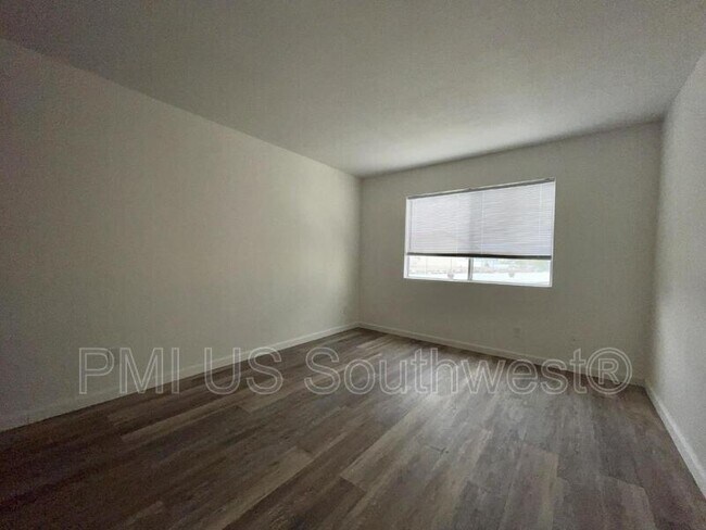 Building Photo - 1364 Ramar Bay