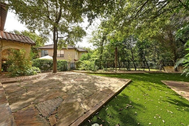 Building Photo - 1036 Liberty Park Dr